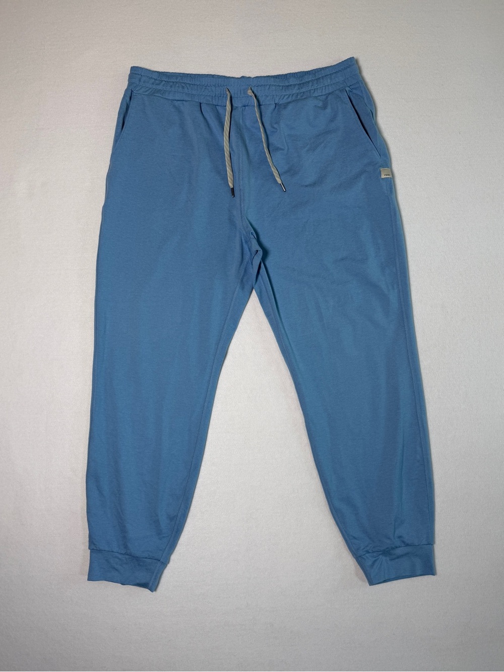 Blue Vuori Women's Performance Jogger Pants XL, Excellent Condition